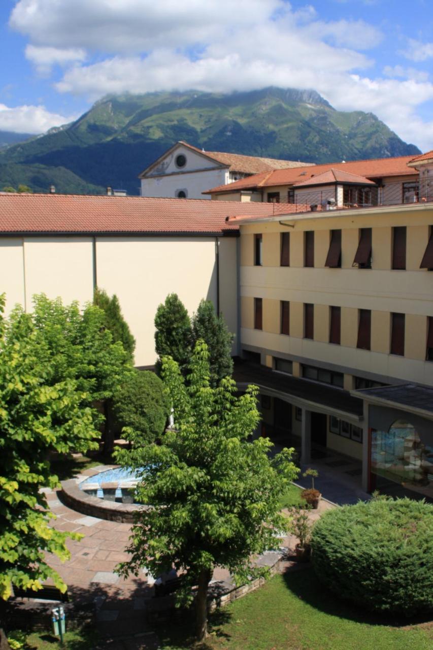 Casa Per Ferie Al Centro Hotel Belluno Exterior foto